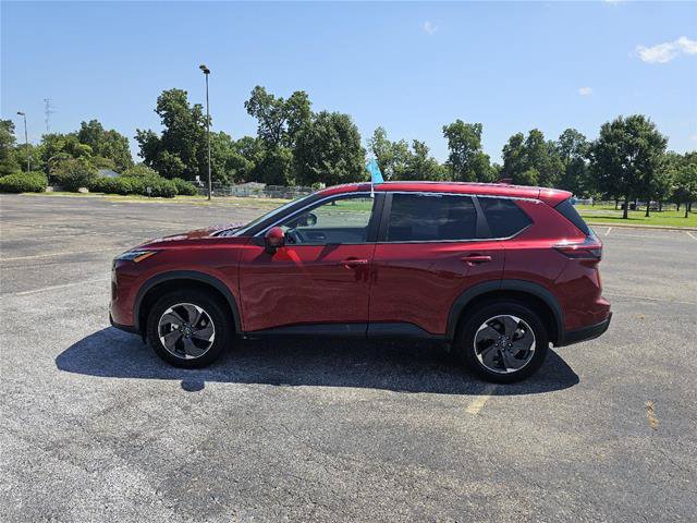 Used 2025 Nissan Rogue SV AWD/4WD image 8
