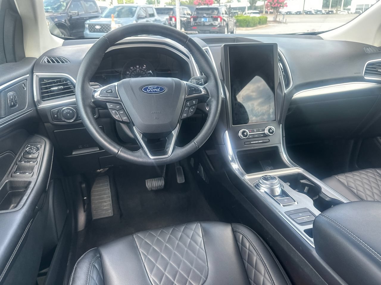 Certified 2024 Ford Edge Titanium AWD/4WD image 25