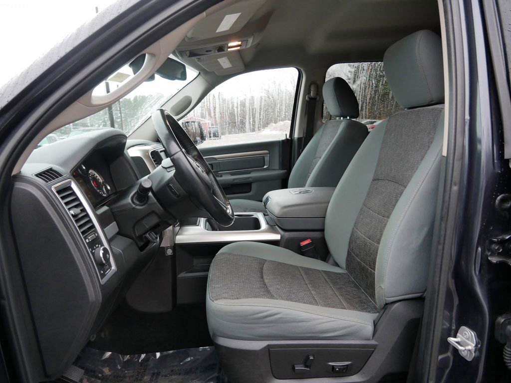 Used 2018 RAM 1500 Big Horn image 13