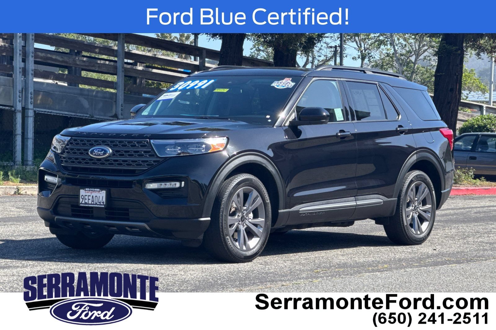 Certified 2022 Ford Explorer XLT w/ Equipment Group 202A AWD/4WD image 9