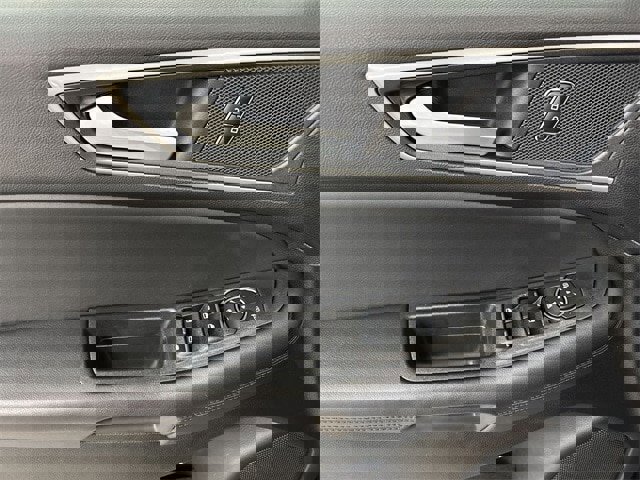 Certified 2024 Ford Edge SEL w/ Convenience Package image 5