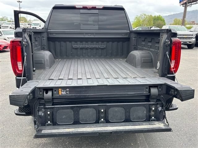Used 2024 GMC Sierra 1500 Denali AWD/4WD image 16