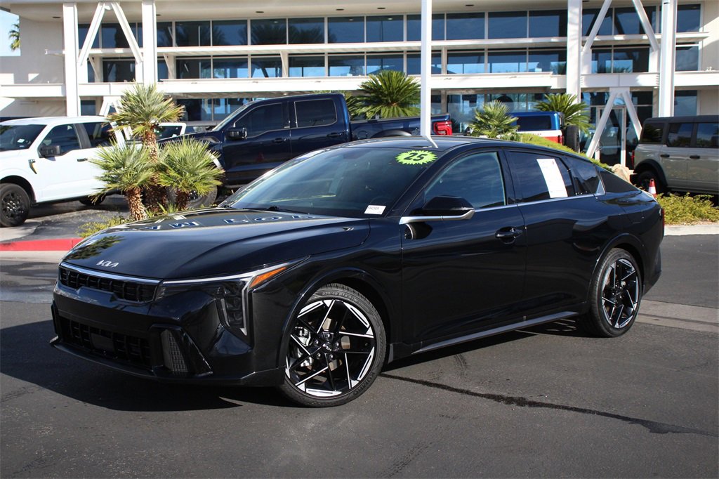 Used 2025 Kia K4 GT-Line