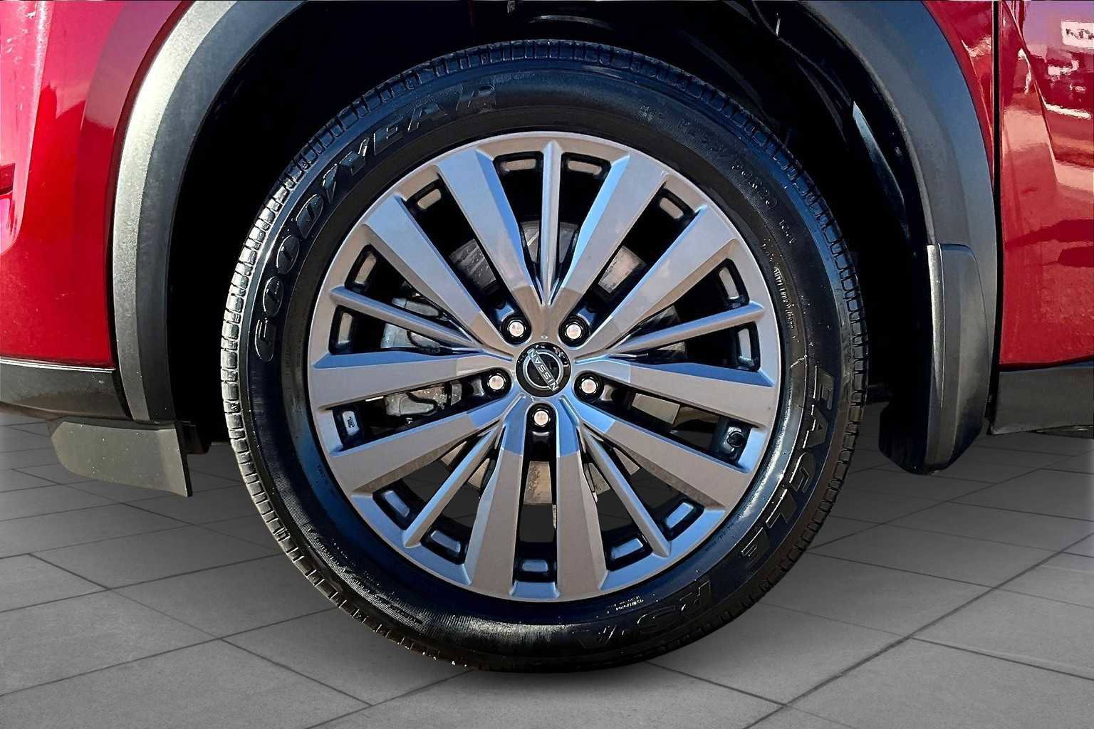 Used 2023 Nissan Pathfinder SL w/ SL Premium Package image 12