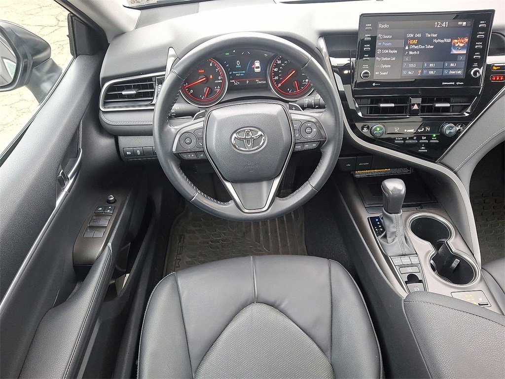 Used 2021 Toyota Camry XSE image 27