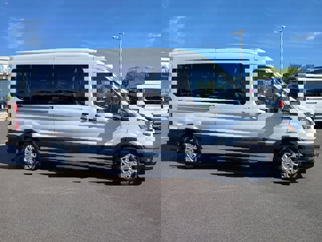Certified 2023 Ford Transit 350 XL image 5