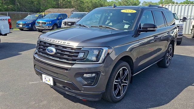 Certified 2021 Ford Expedition Limited AWD/4WD image 3