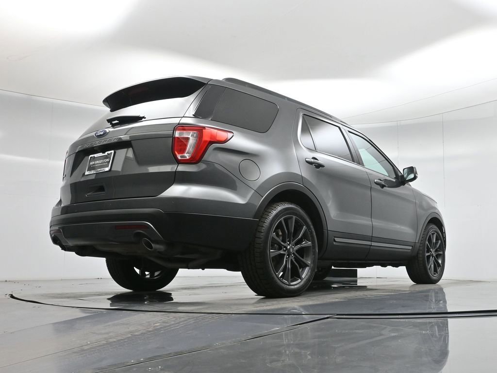 Certified 2017 Ford Explorer XLT w/ Equipment Group 202A image 49