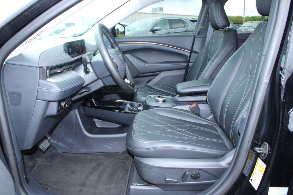 Certified 2023 Ford Mustang Mach-E Select AWD/4WD image 35