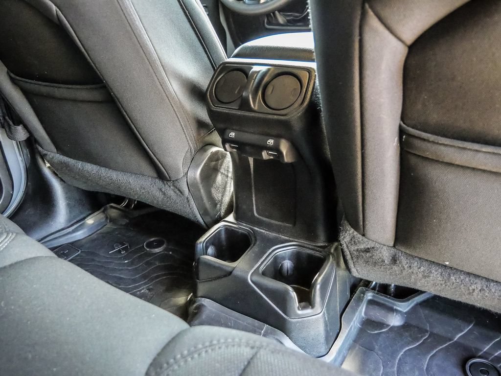 Used 2023 Jeep Wrangler Unlimited Sport AWD/4WD image 47
