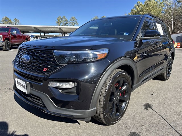 Certified 2023 Ford Explorer ST w/ Equipment Group 401A image 2