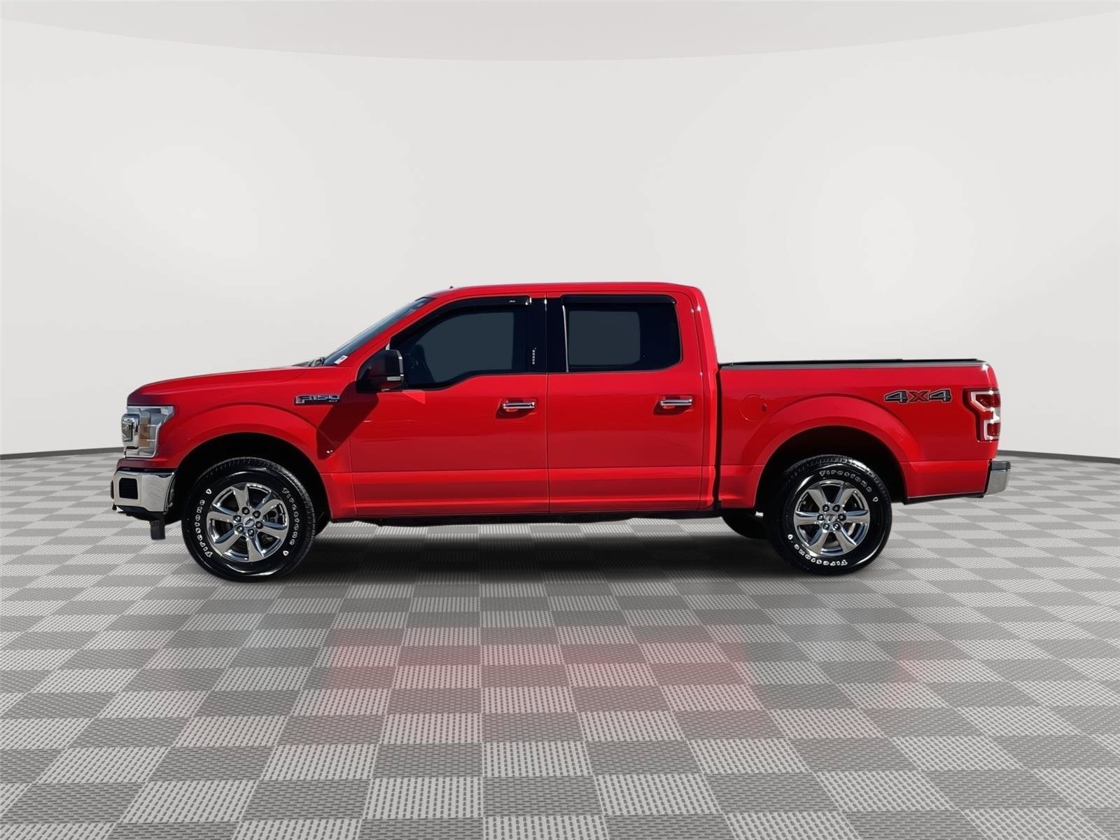 Certified 2018 Ford F150 XLT w/ Equipment Group 302A Luxury AWD/4WD image 2