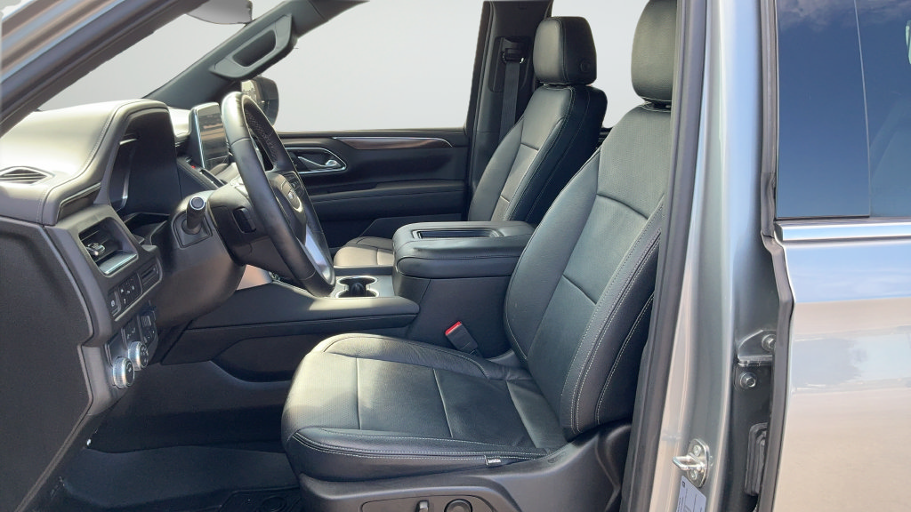Used 2023 GMC Yukon XL SLE w/ Gmc Pro Safety Plus Package RWD image 17