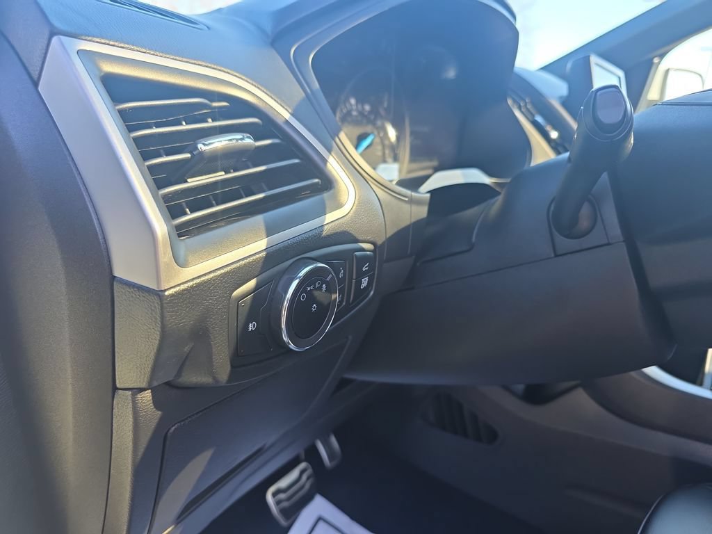 Certified 2024 Ford Edge ST-Line AWD/4WD image 21