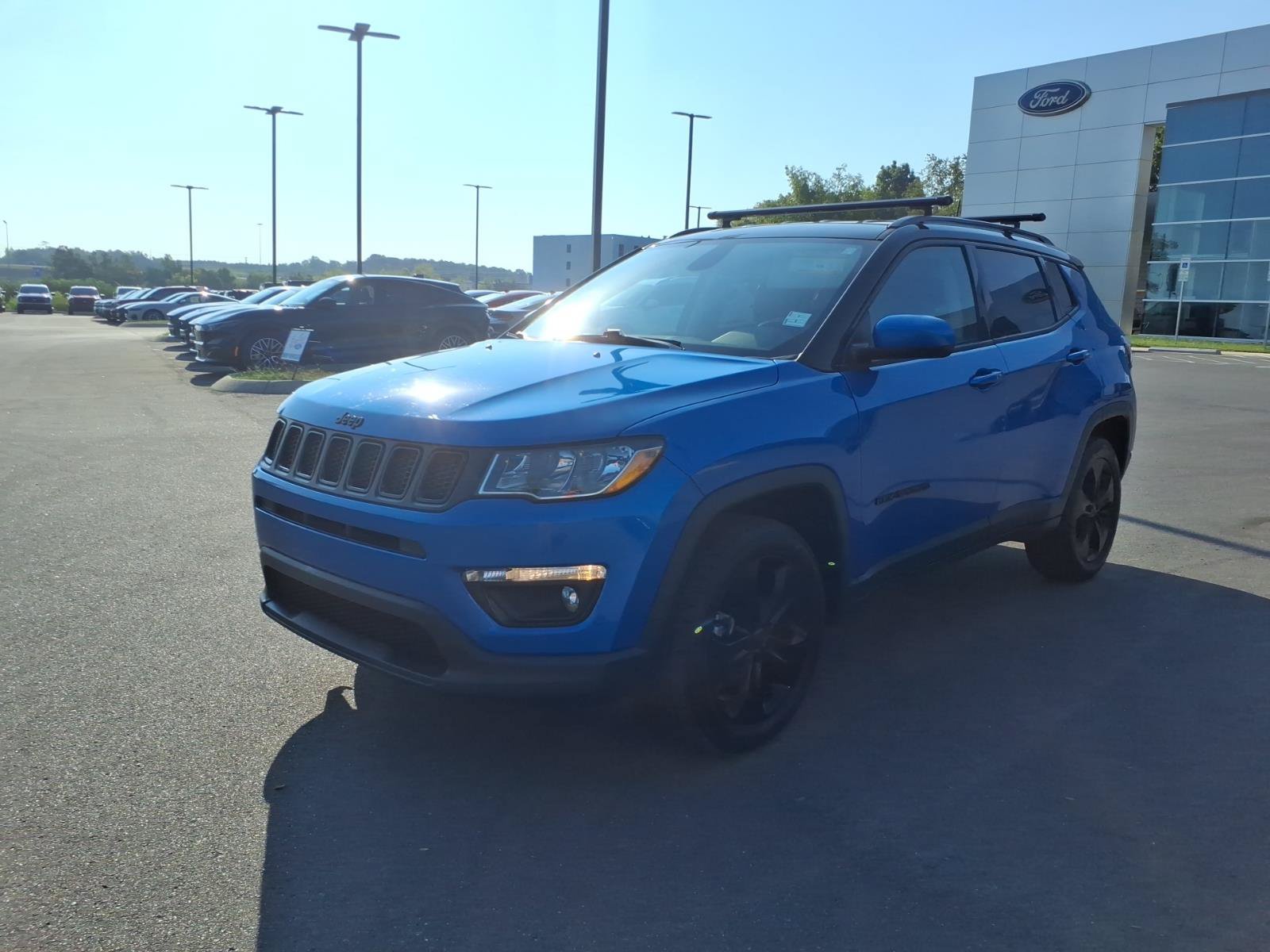 Used 2020 Jeep Compass Latitude AWD/4WD image 7