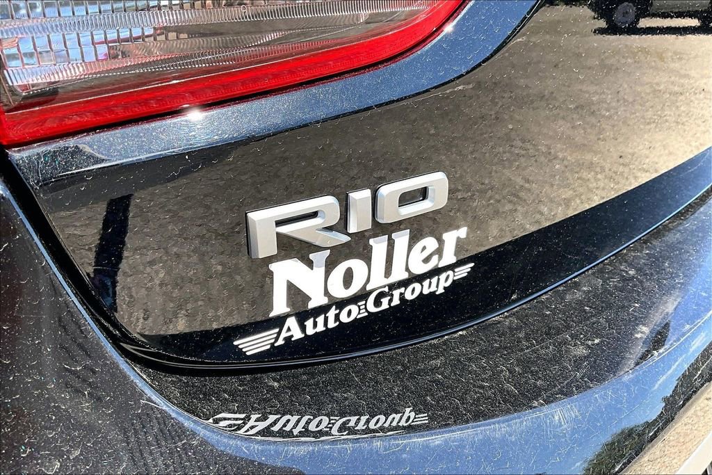 Used 2023 Kia Rio S FWD image 8