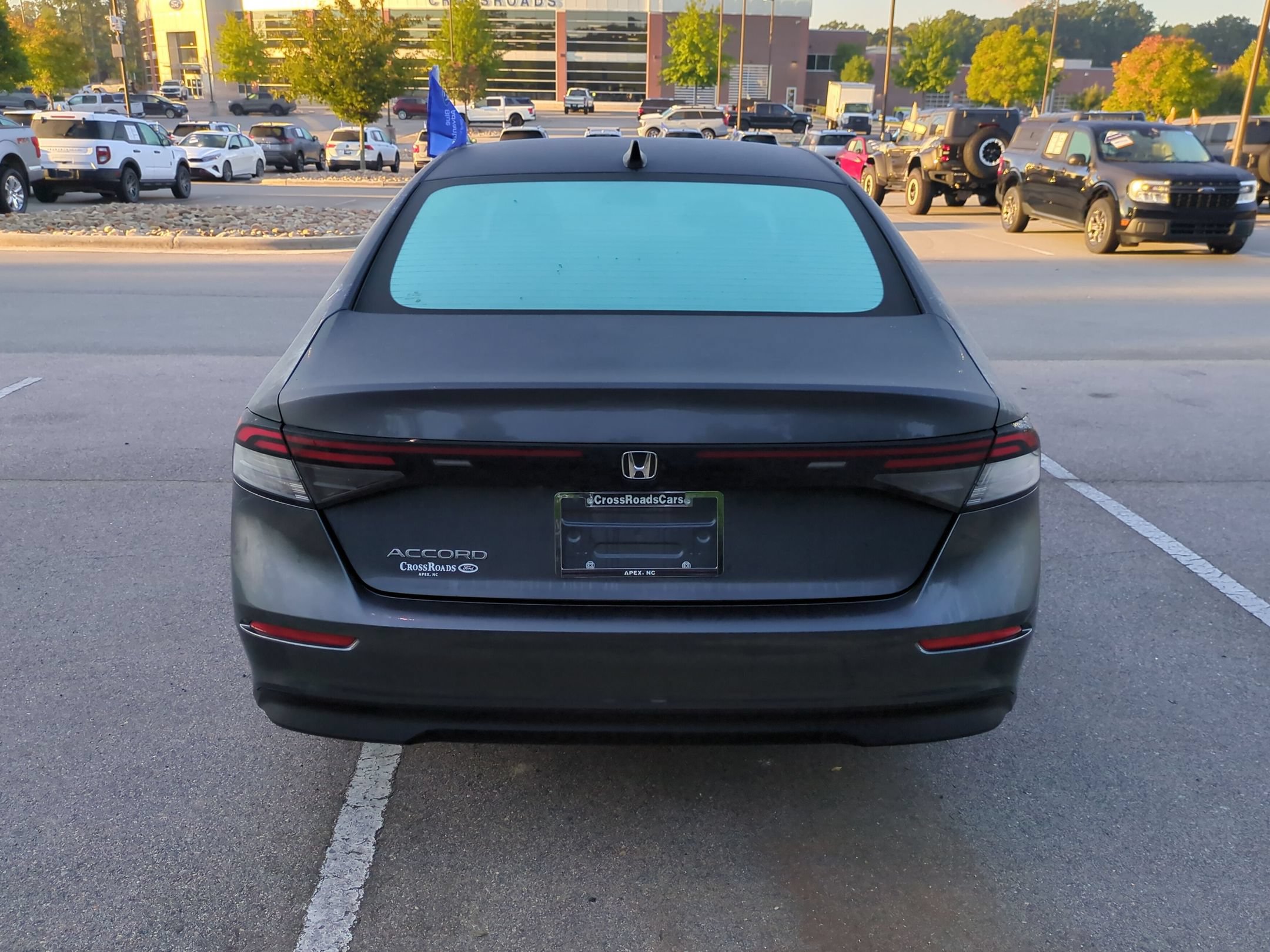 Used 2025 Honda Accord SE image 5
