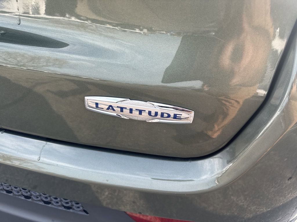 Used 2019 Jeep Compass Latitude w/ Cold Weather Group image 46