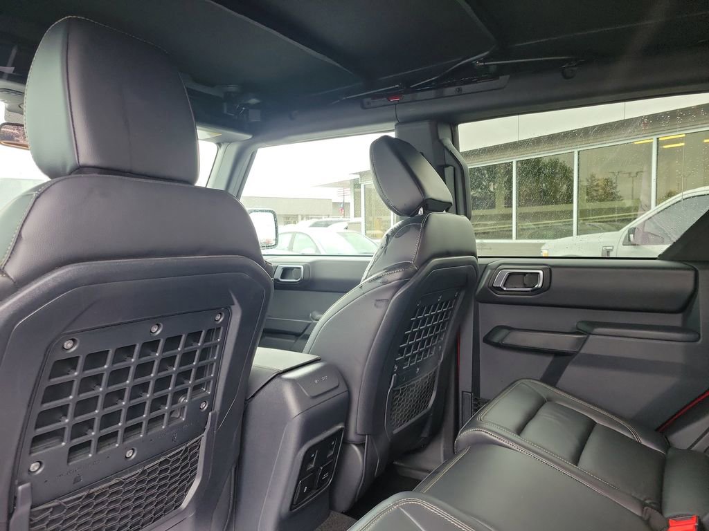 Certified 2025 Ford Bronco Badlands w/ Sasquatch Package AWD/4WD image 16