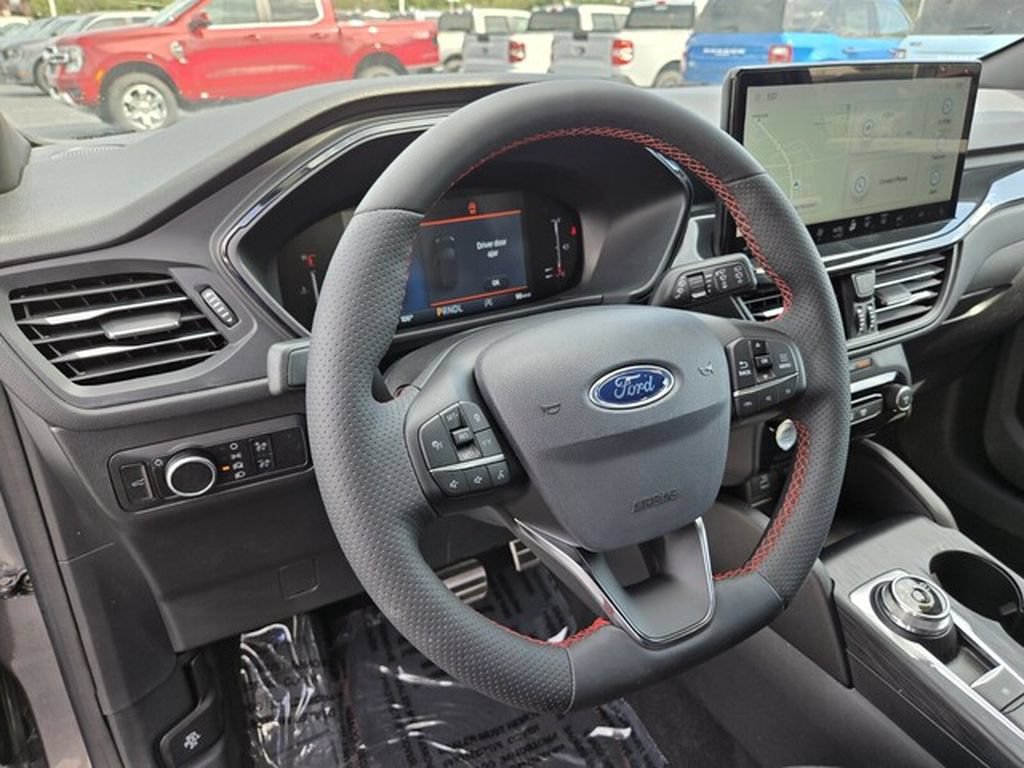 Certified 2023 Ford Escape ST-Line w/ Tech Pack #1 FWD image 11