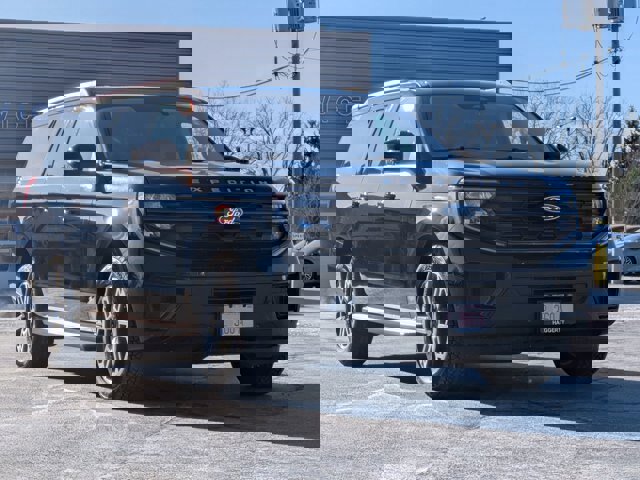 Certified 2025 Ford Expedition Max Active image 2