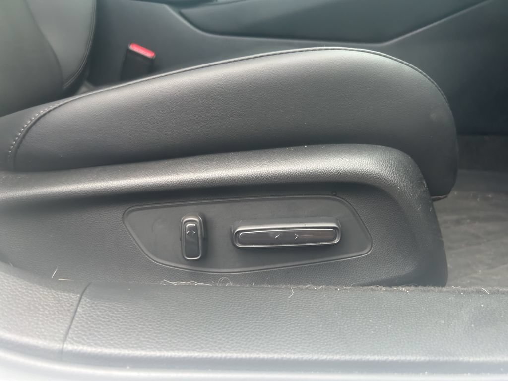 Used 2025 Honda Accord Touring image 13