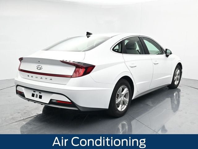 Used 2022 Hyundai Sonata SE w/ Cargo Package FWD image 10