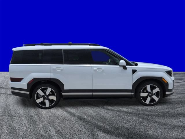 Used 2025 Hyundai Santa Fe Limited FWD image 3