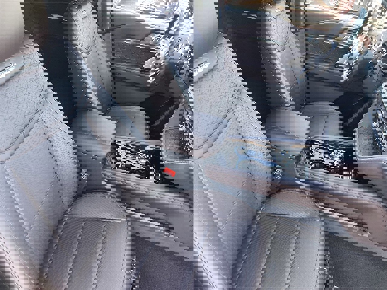 Certified 2025 Ford Explorer Platinum w/ Ultimate Package image 9