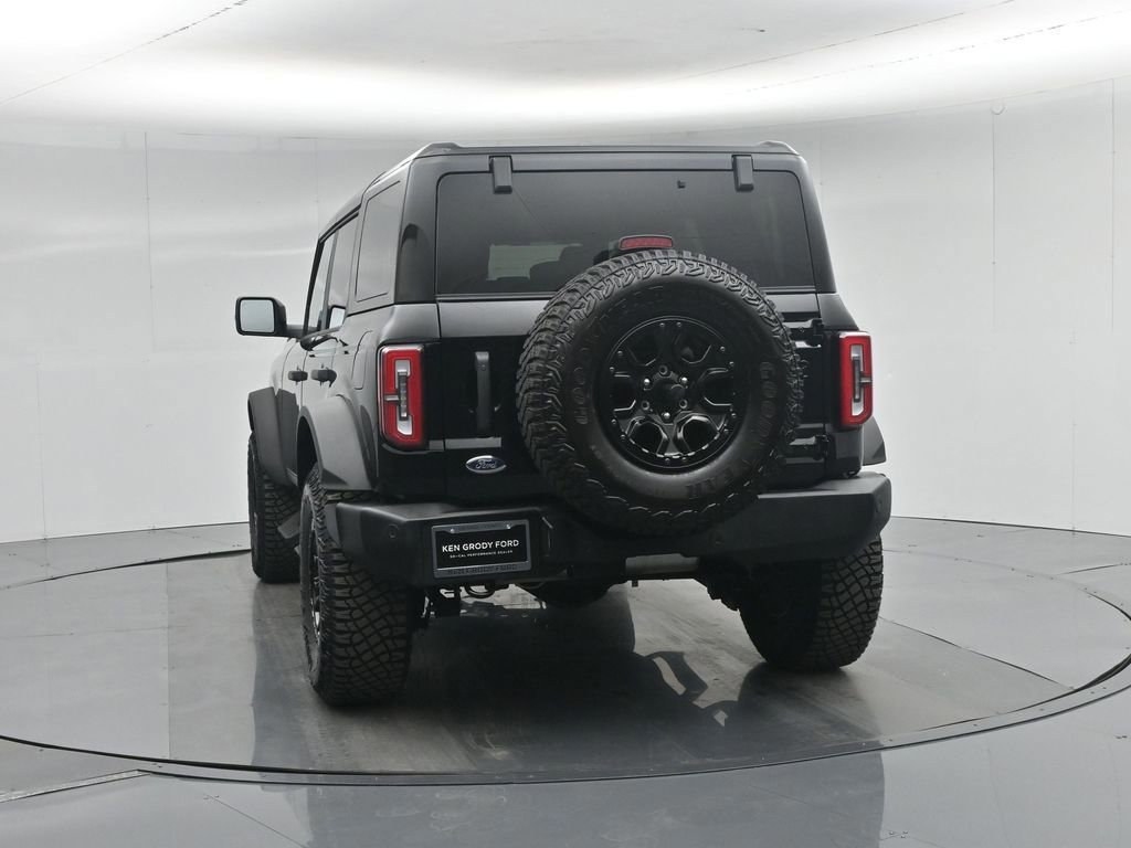 Certified 2024 Ford Bronco Wildtrak image 18