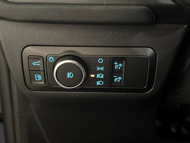 Certified 2025 Ford Escape SE w/ PHEV Premium Package image 18