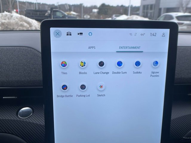 Certified 2025 Ford Mustang Mach-E Premium image 28