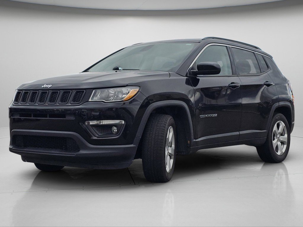 Used 2018 Jeep Compass Latitude image 17
