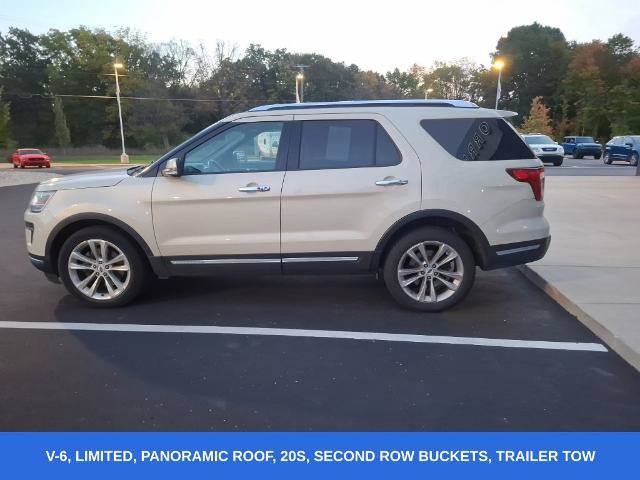 Certified 2018 Ford Explorer Limited AWD/4WD image 17