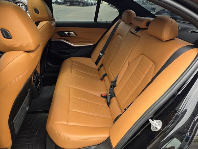 Used 2021 BMW 330i Sedan w/ Convenience Package RWD image 12
