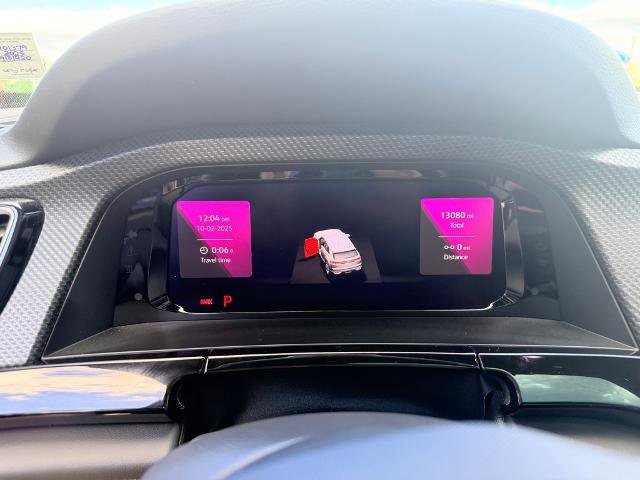 Used 2025 Volkswagen Atlas Cross Sport SEL Premium R-Line image 37