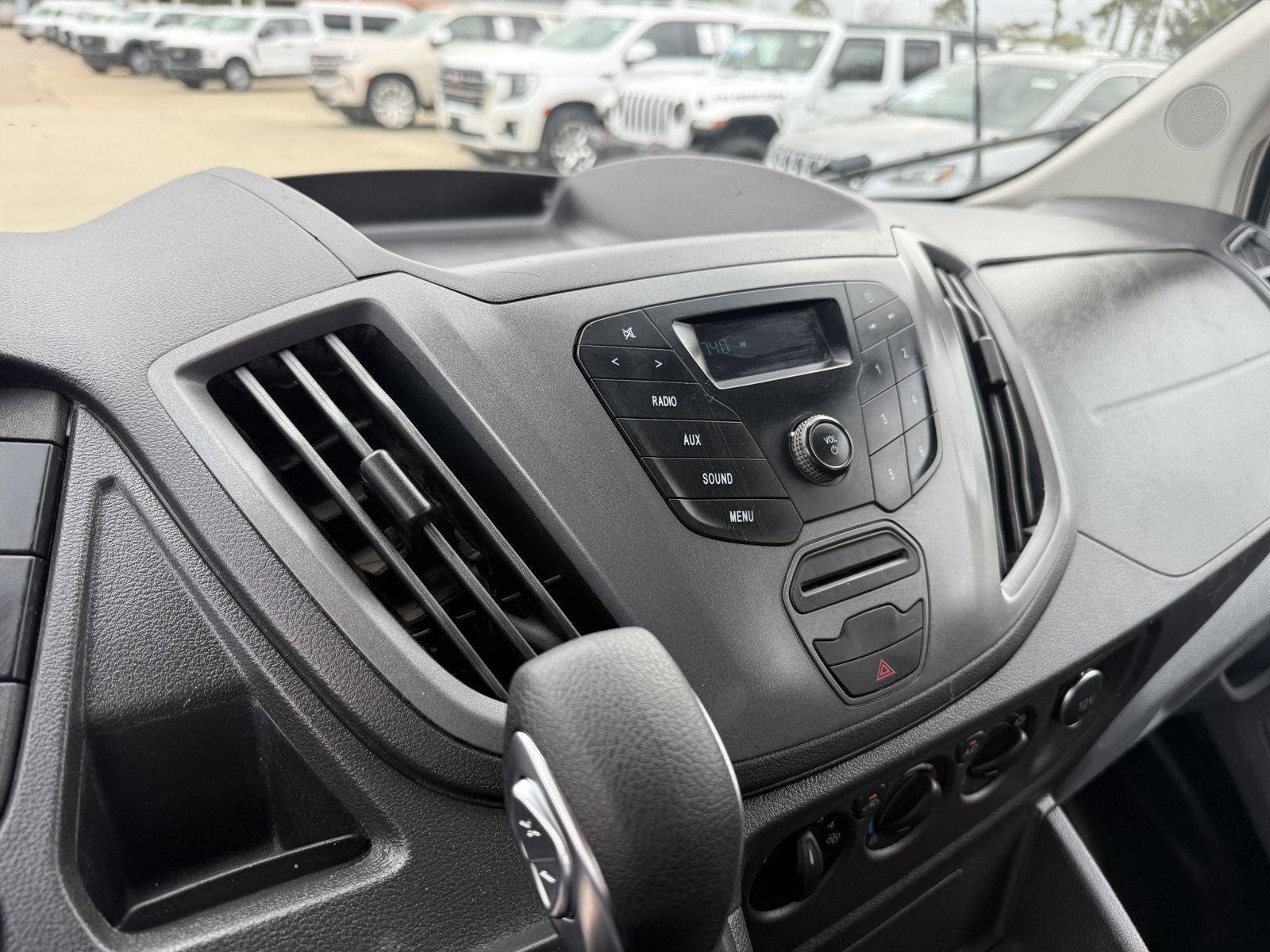 Certified 2019 Ford Transit 350 XL image 15