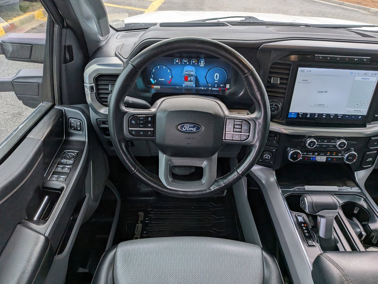 Certified 2024 Ford F150 Lariat w/ Equipment Group 502A High image 16