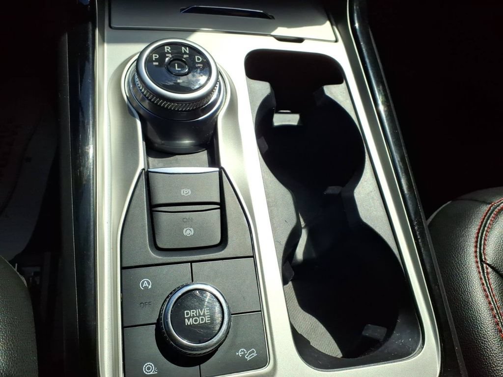 Certified 2024 Ford Explorer ST-Line w/ Class IV Trailer Tow Package AWD/4WD image 25