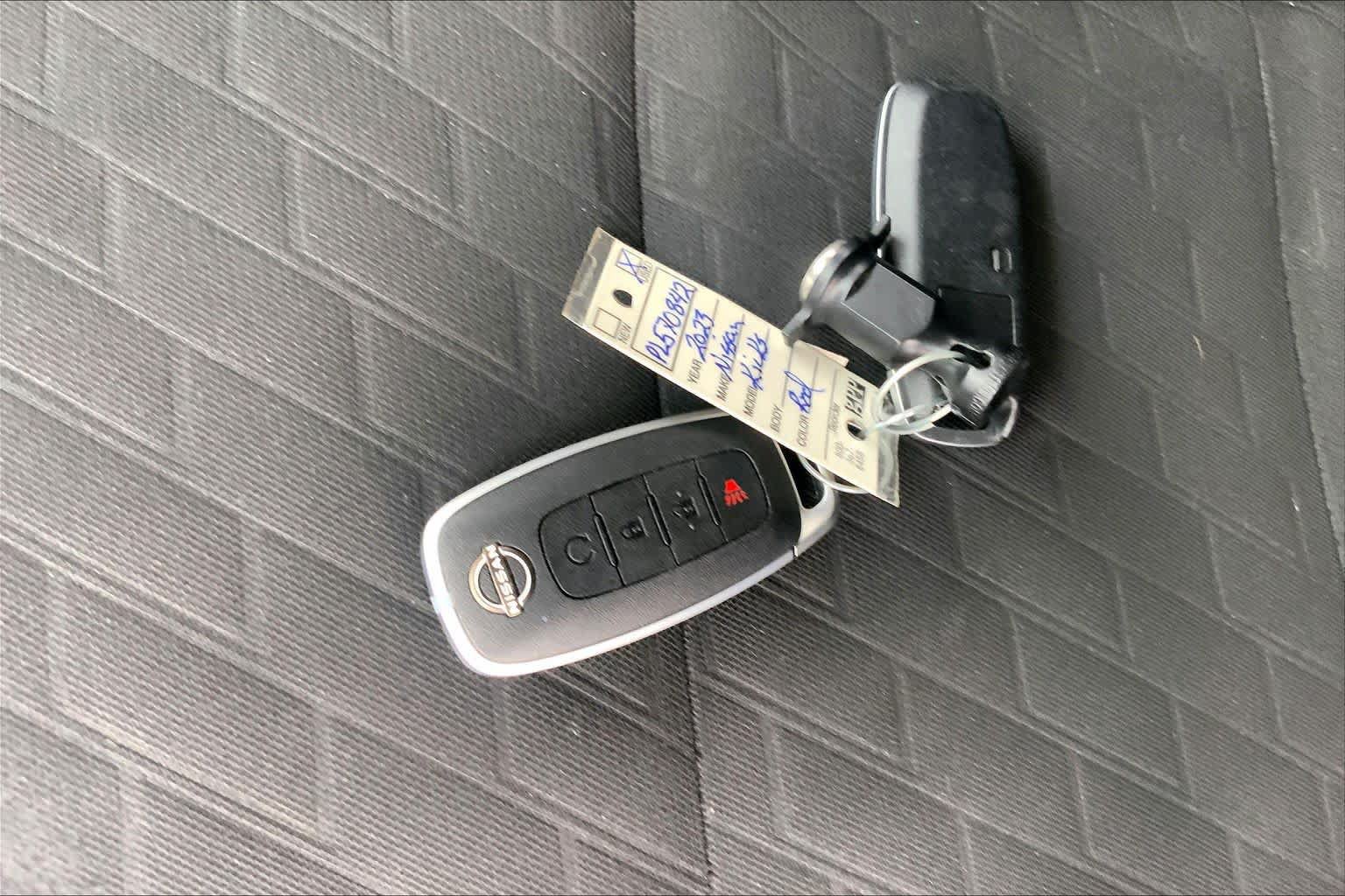 Used 2023 Nissan Kicks SV FWD image 15