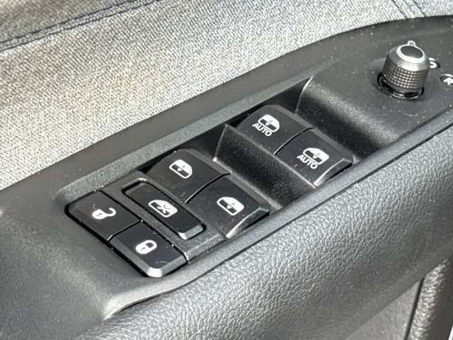Used 2024 Jeep Compass Sport w/ Mopar Graphics Package AWD/4WD image 26