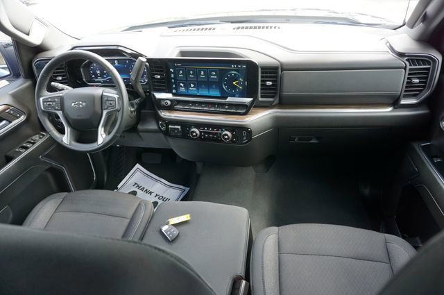 Used 2023 Chevrolet Silverado 1500 RST image 11