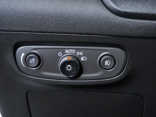Used 2022 Buick Encore GX Essence w/ Experience Buick Package AWD/4WD image 28