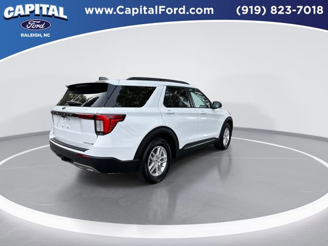 Certified 2025 Ford Explorer Active w/ Active Comfort Package RWD image 8