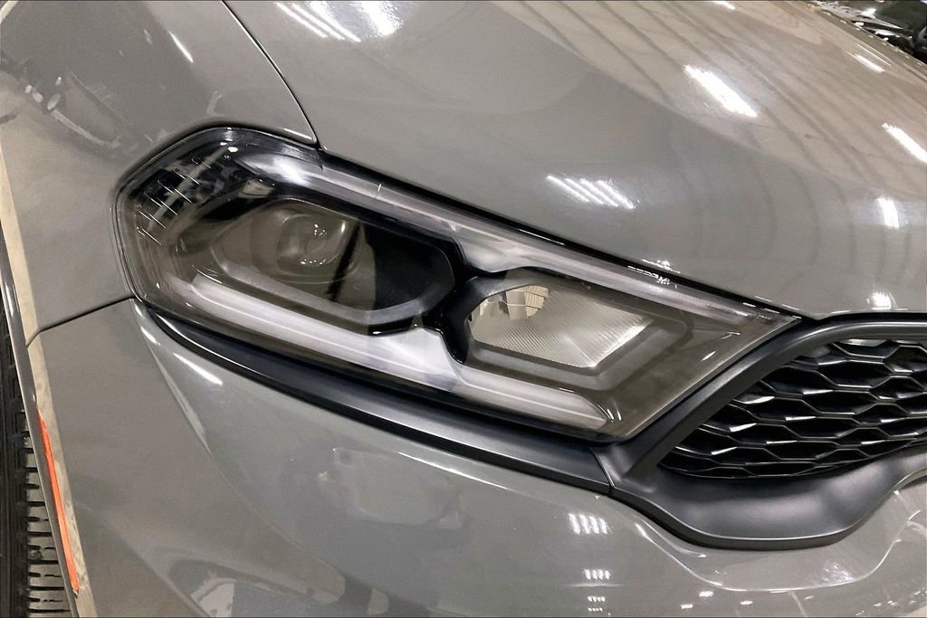 Used 2025 Dodge Durango GT image 28