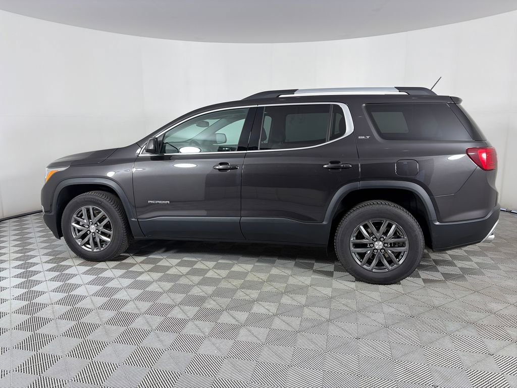 Used 2017 GMC Acadia SLT AWD/4WD image 4