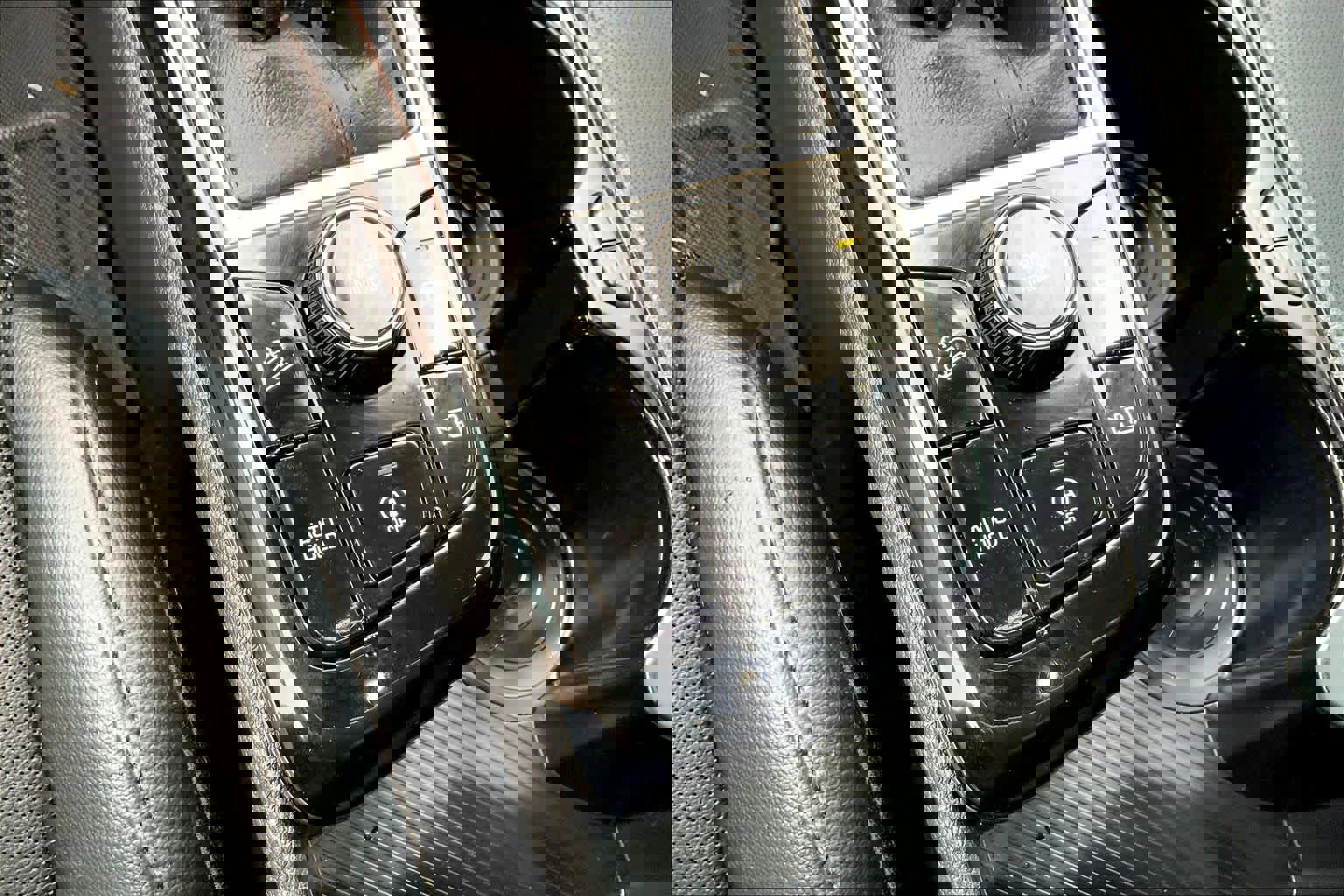 Used 2024 Kia Sportage SX image 31