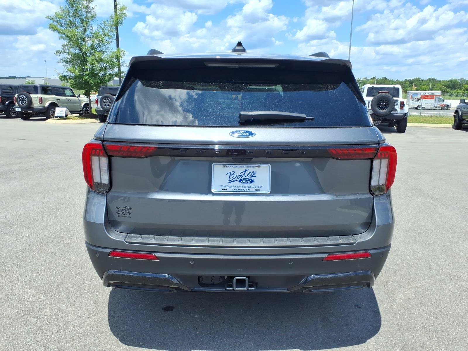 Certified 2025 Ford Explorer ST-Line w/ Premium Package RWD image 4
