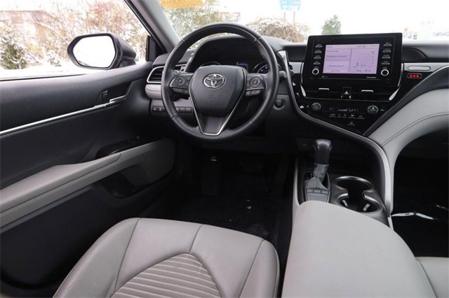 Used 2022 Toyota Camry SE image 22