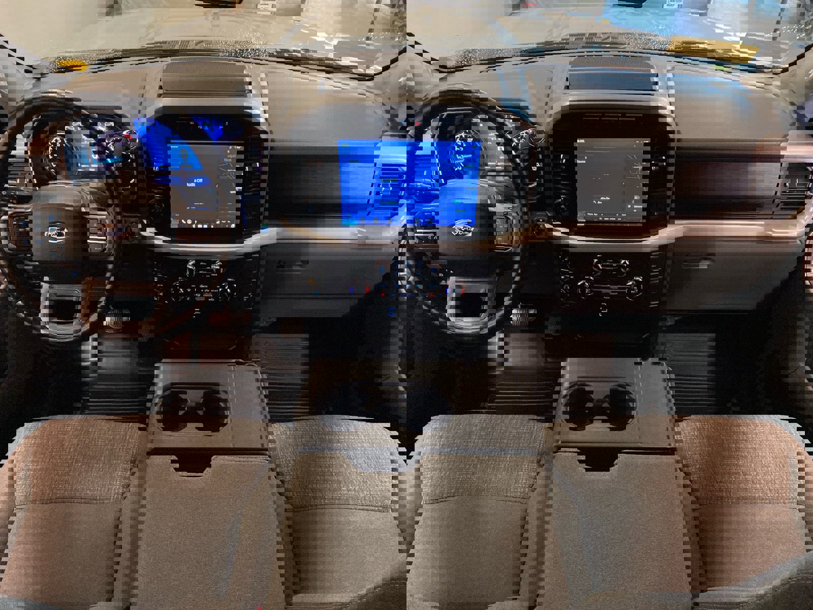 Certified 2022 Ford F150 XLT w/ Equipment Group 302A High image 10